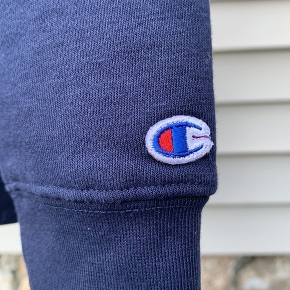 Nwot Champion Graphic Logo Crew Neck Sweatshirt - Navy - Picture 7 of 14